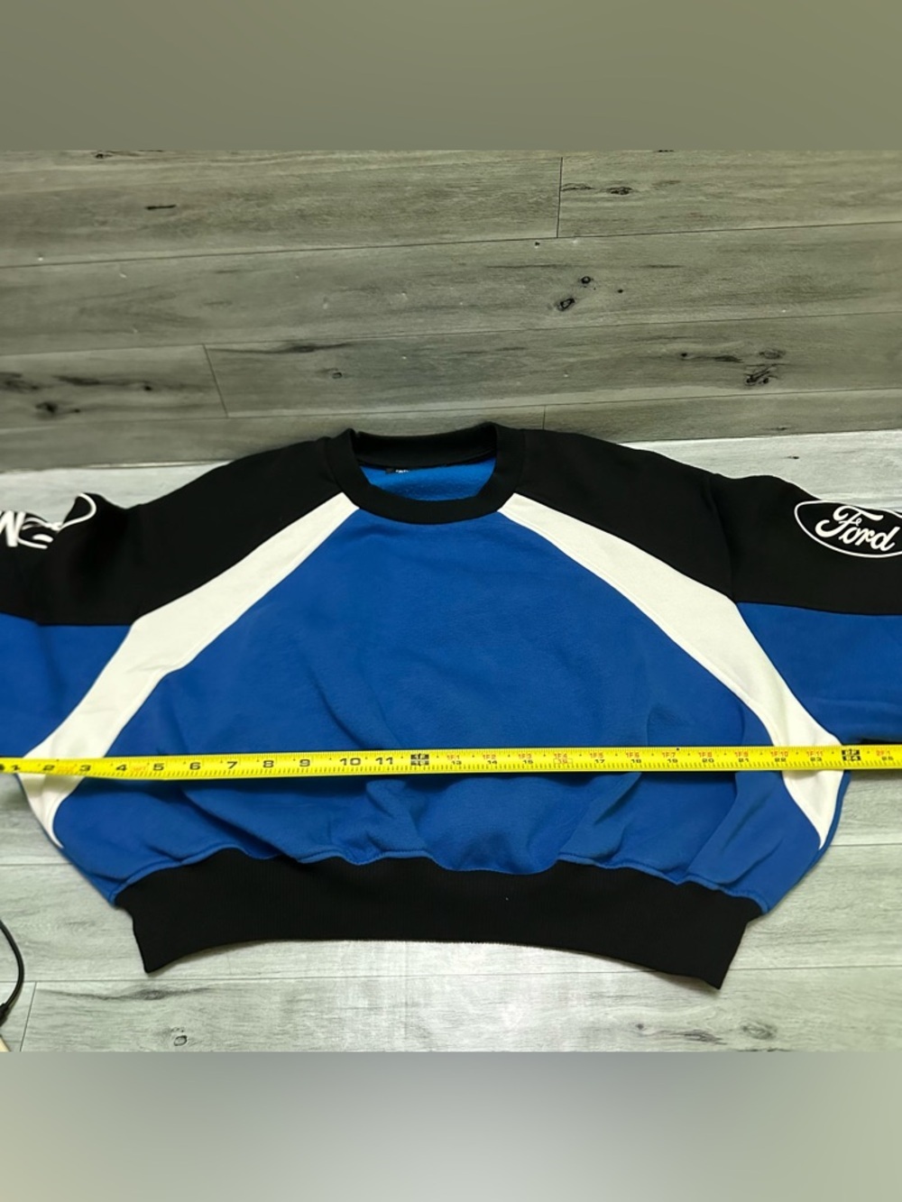 Zara Ford Mustang Cropped Colorblock Sweatshirt L - Picture 5 of 9